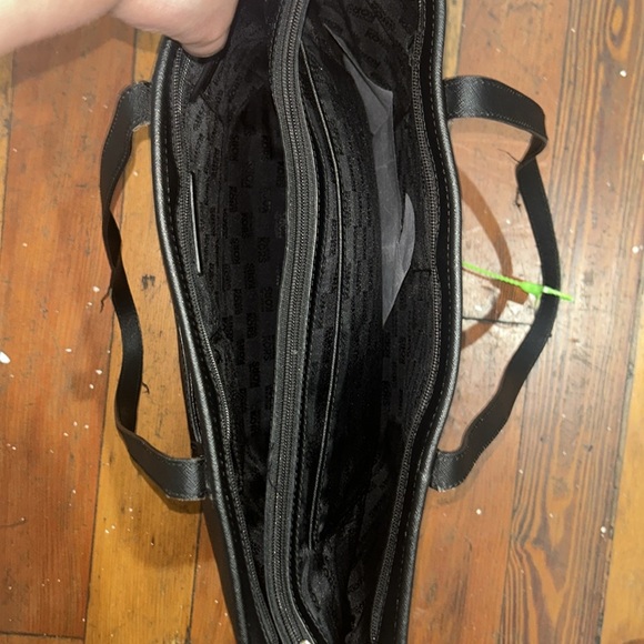 Micheal Kors Black Large Tote - Picture 9 of 12